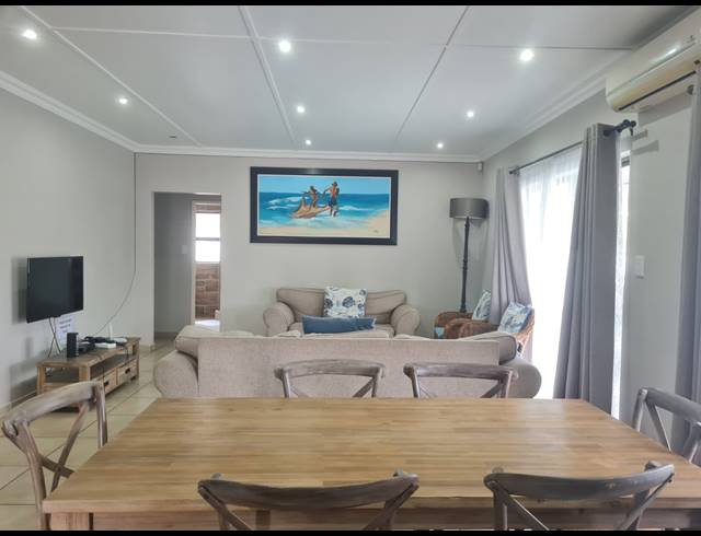 3 BEDROOM DUET FOR SALE IN BIRDSWOOD